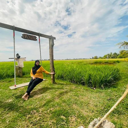 Dangau Sala D'Kontena Alor Setar Bagian luar foto