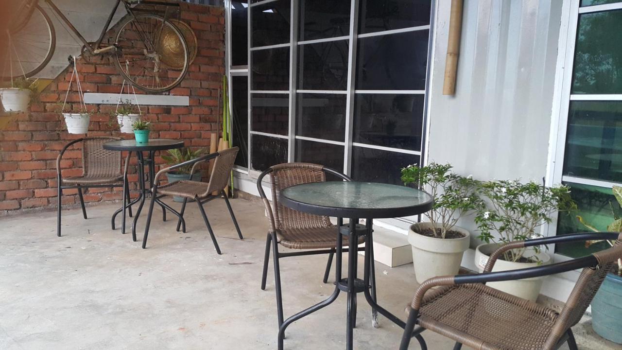 Dangau Sala D'Kontena Alor Setar Bagian luar foto