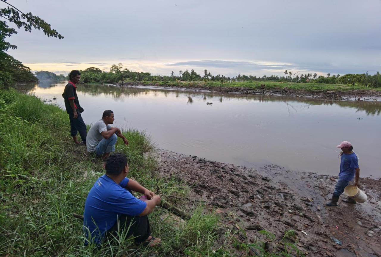 Dangau Sala D'Kontena Alor Setar Bagian luar foto